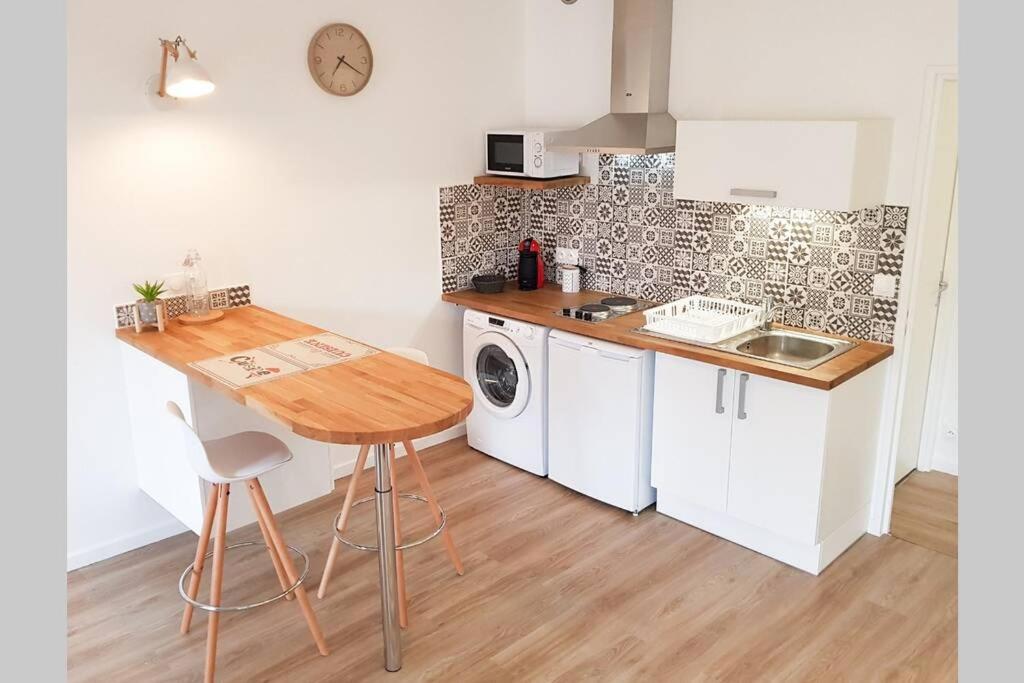 Apartmán Studio Hyper Centre Avec Balcon Châteauroux Exteriér fotografie